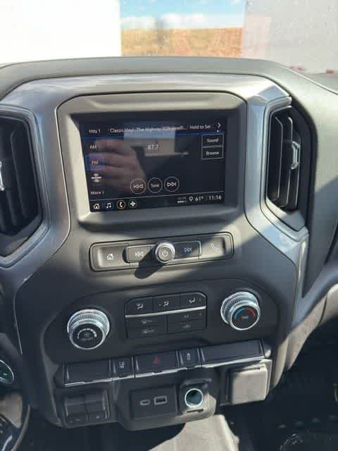 2025 GMC Sierra 3500HD Pro - Photo 11