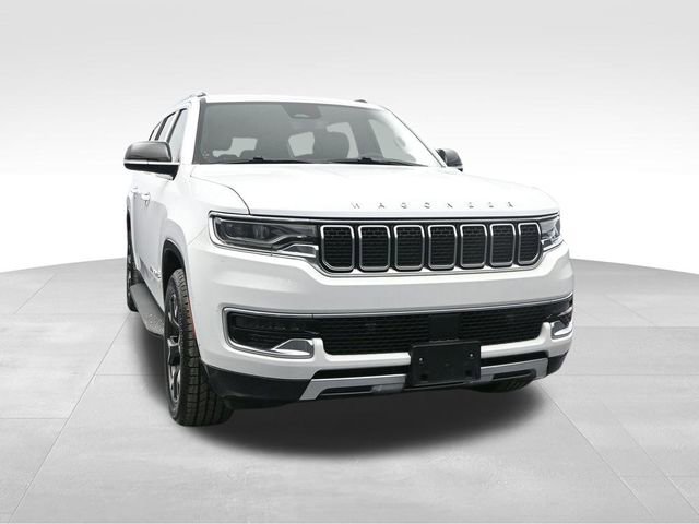 2023 Jeep Wagoneer L Series III photo 2