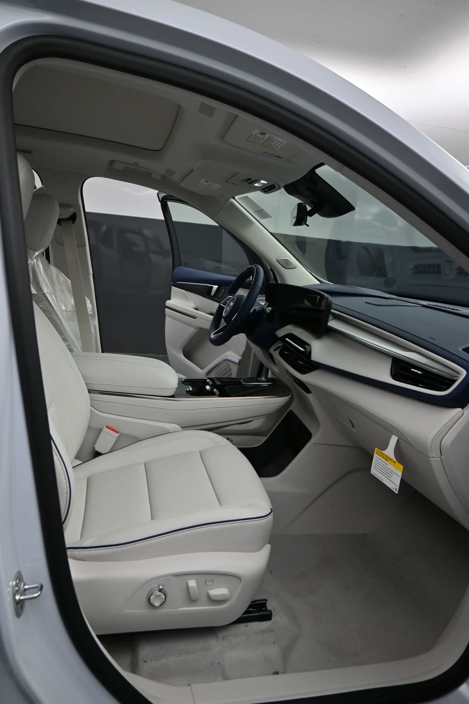 2026 Buick Enclave Avenir - Photo 16