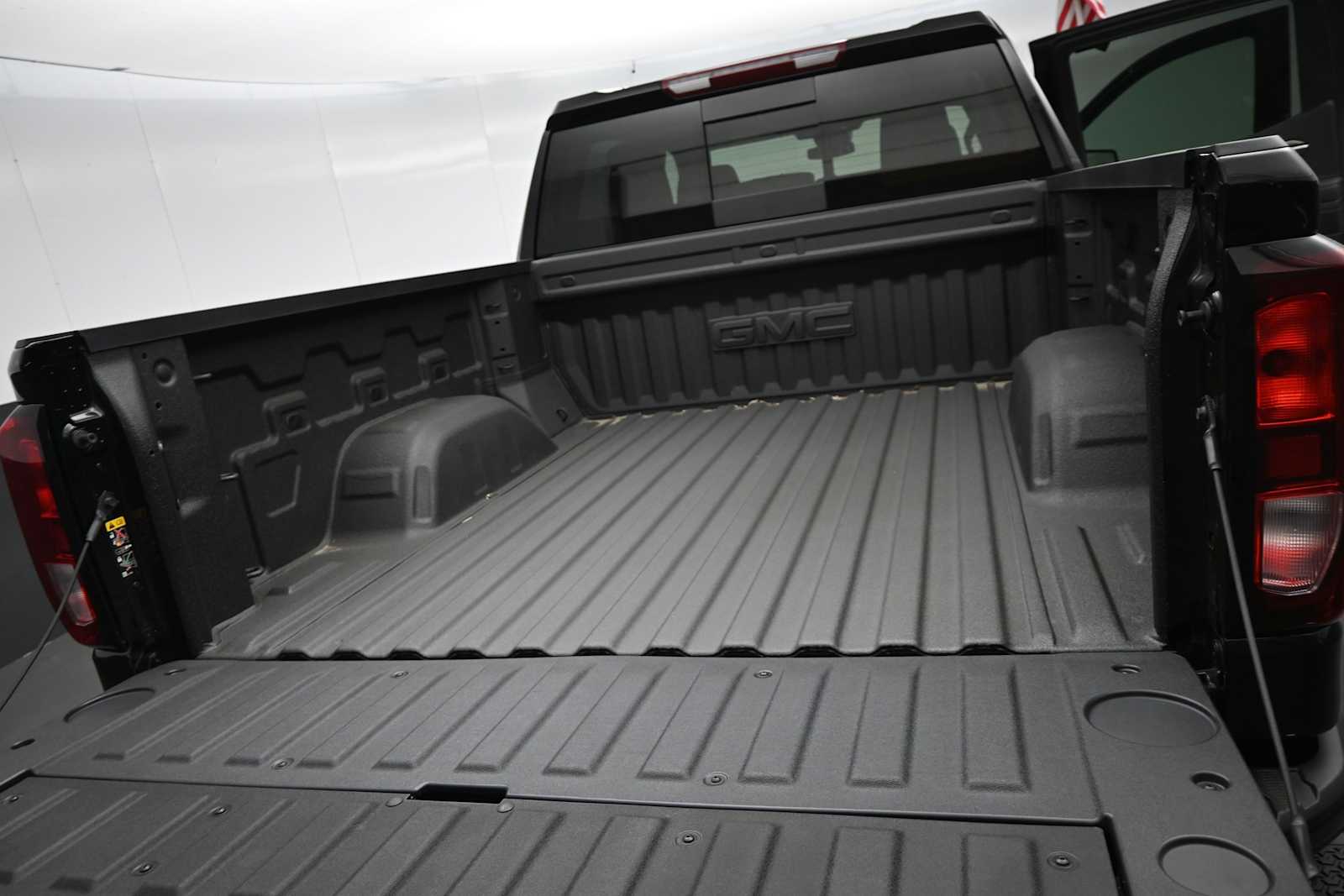2026 GMC Sierra 1500 Elevation - Photo 14