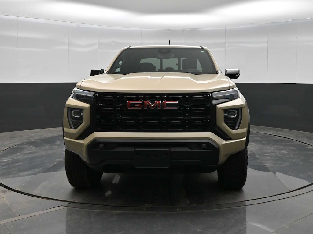 Used 2024 GMC Canyon Elevation Truck