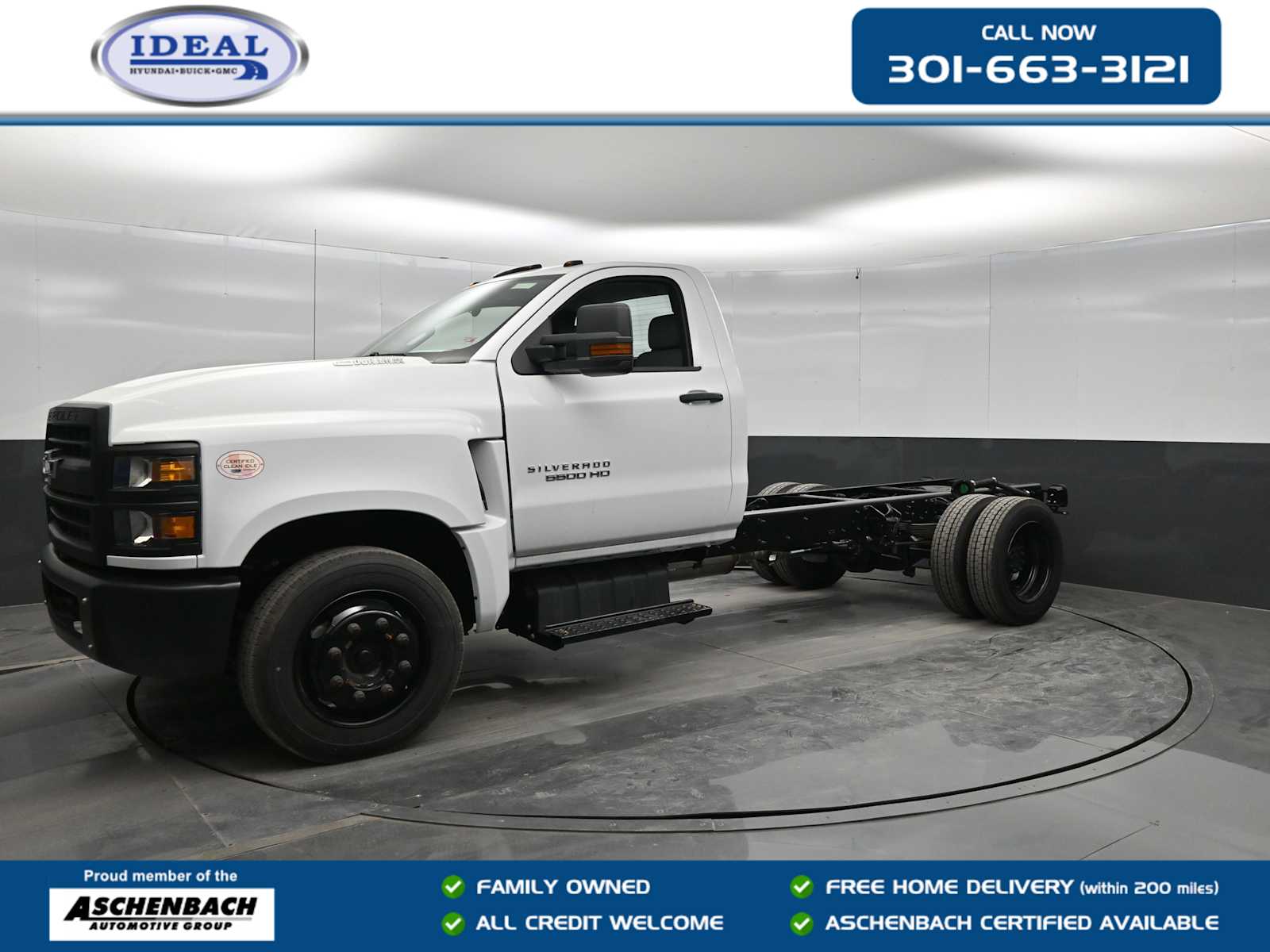 2023 Chevrolet Silverado HD Work Regular Cab 141" WB's photo