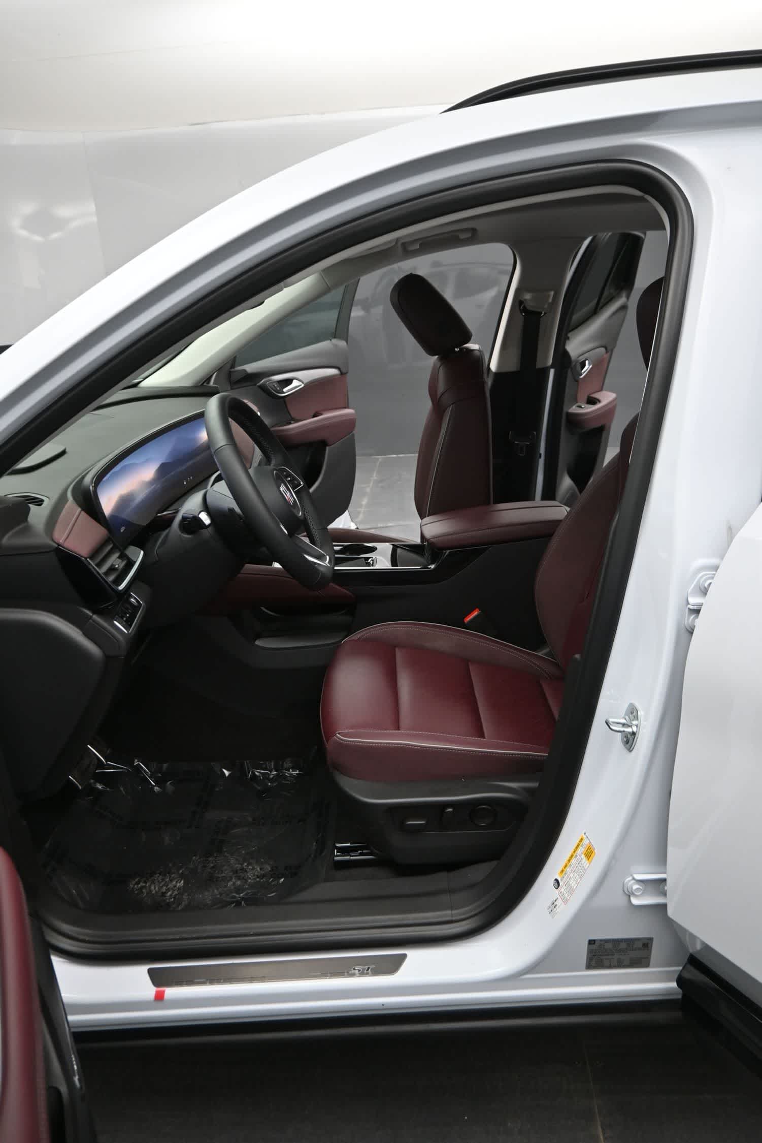 2026 Buick Envision Sport Touring - Photo 18