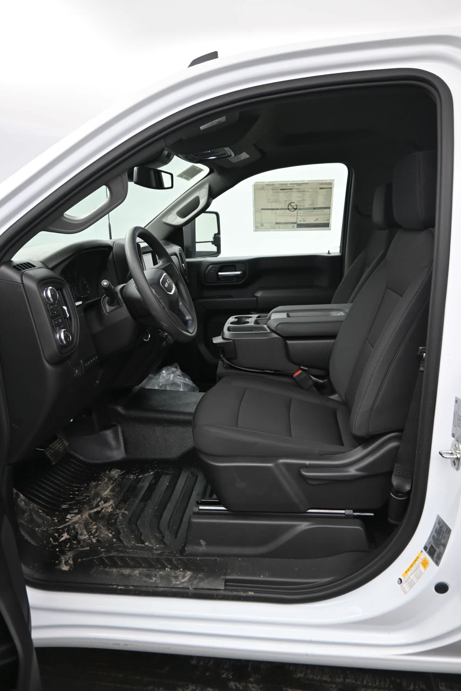 2026 GMC Sierra 2500HD Pro - Photo 11