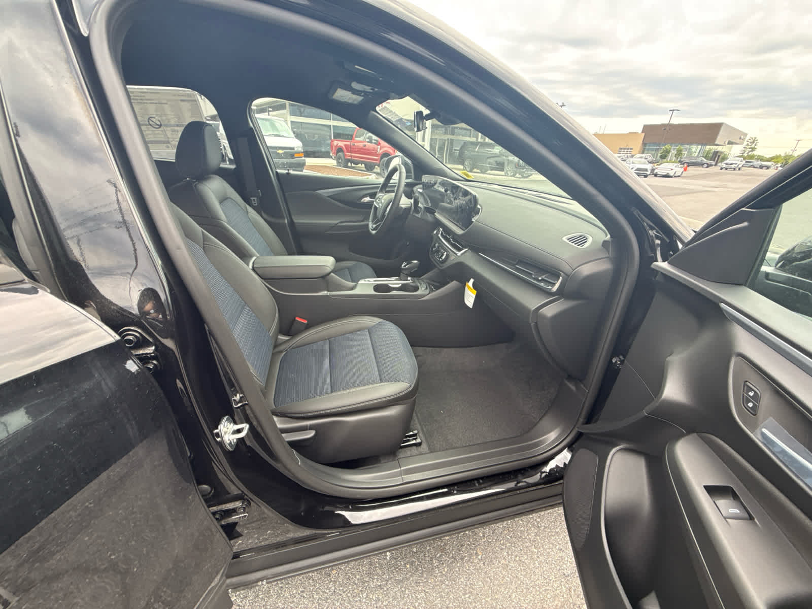 2026 Buick Envista Preferred - Photo 27