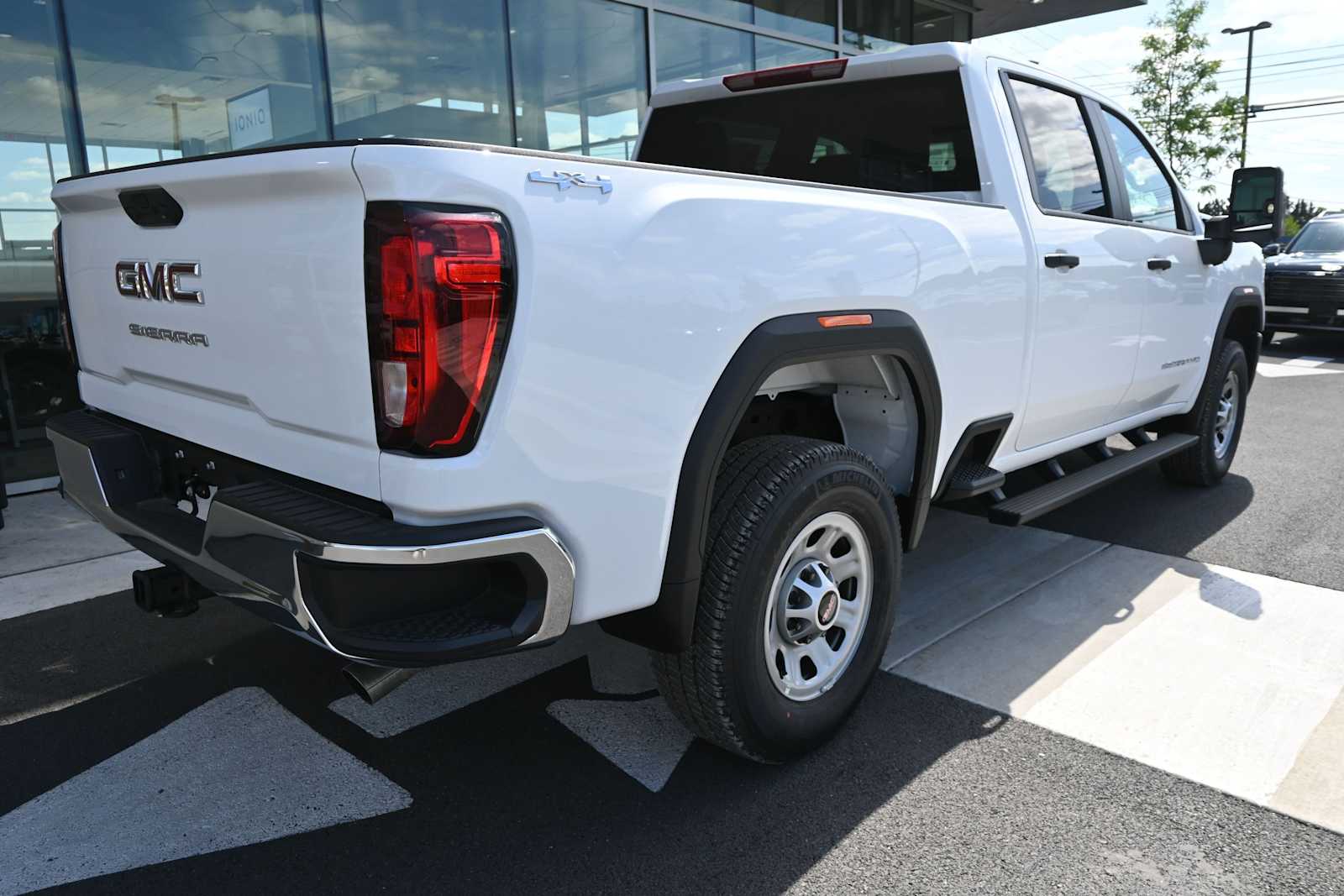 2026 GMC Sierra 2500HD Pro - Photo 11