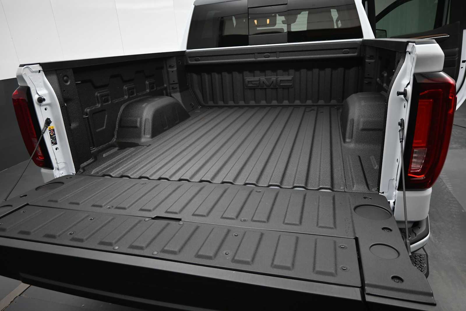 2026 GMC Sierra 1500 Denali - Photo 15