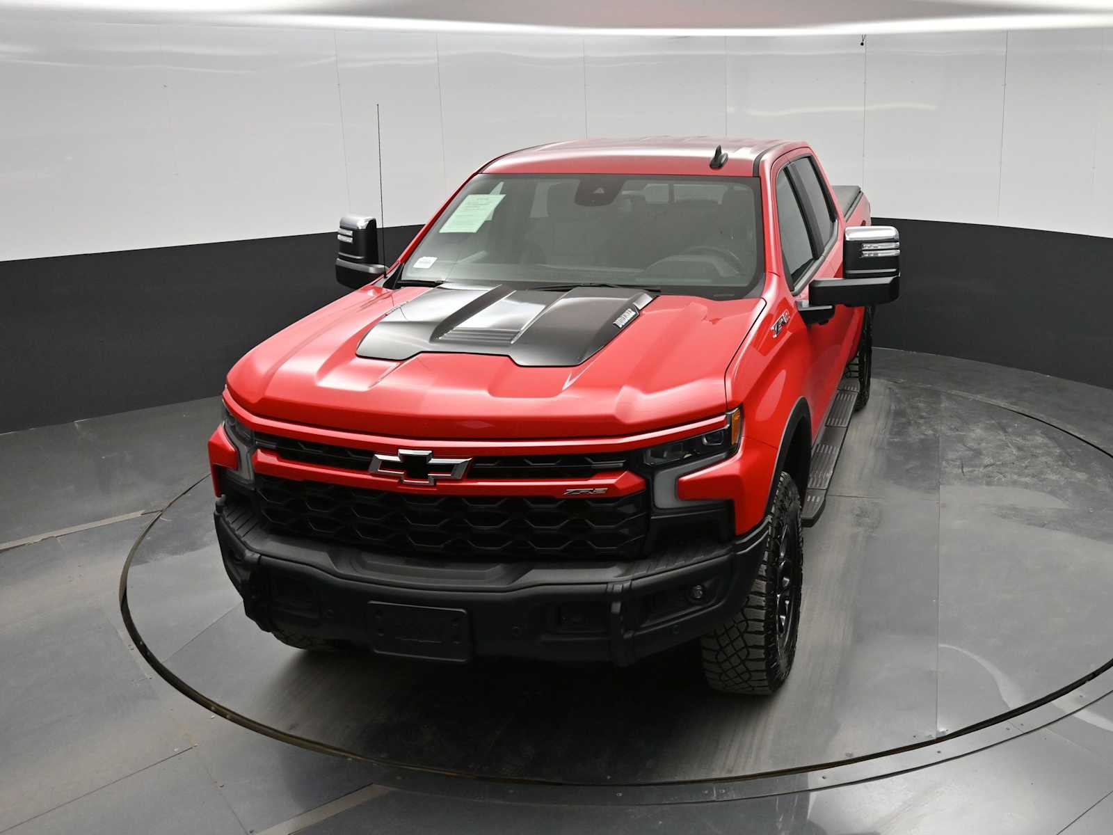 2024 Chevrolet Silverado 1500 ZR2 - Photo 26