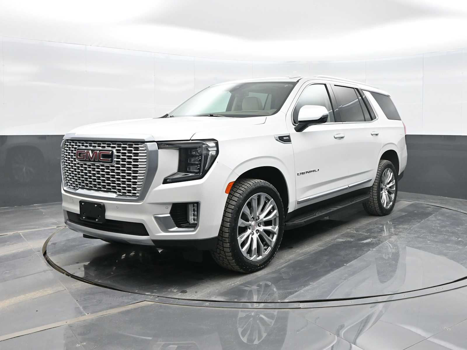 2022 GMC Yukon Denali's photo