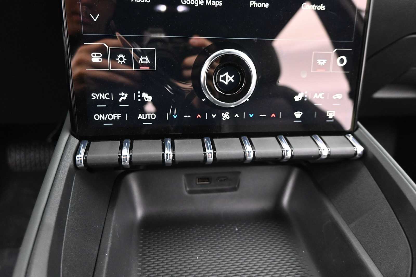 2027 GMC Terrain AT4 - Photo 19