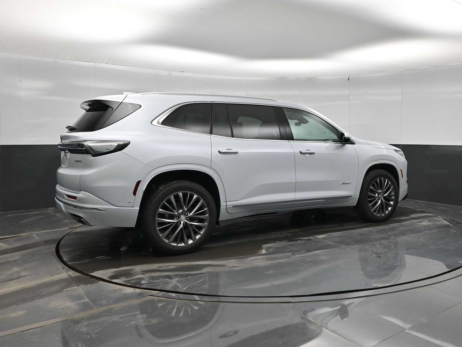 2026 Buick Enclave Avenir - Photo 8