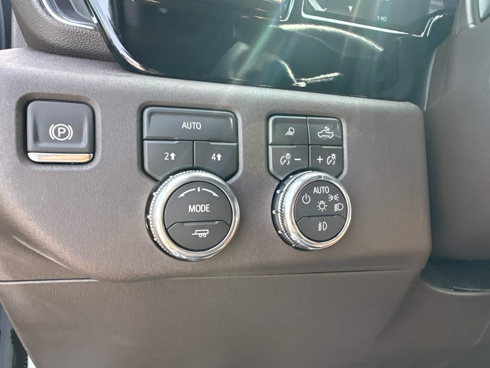 2026 GMC Sierra 1500 SLT - Photo 36