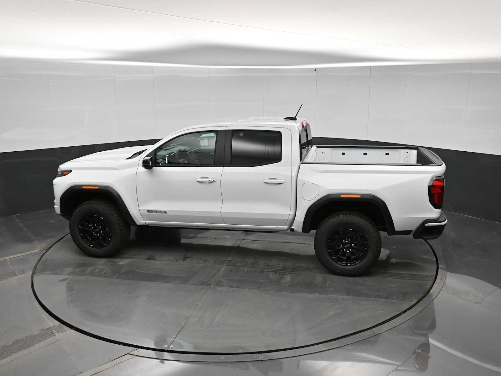 2026 GMC Canyon Elevation - Photo 24