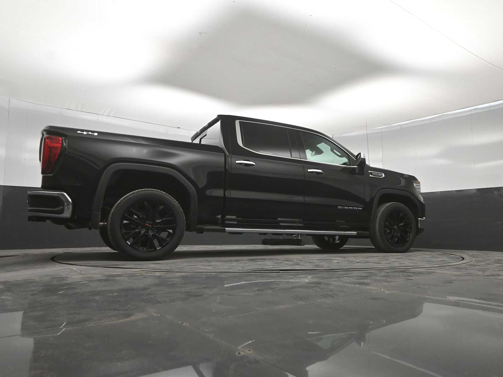 2026 GMC Sierra 1500 SLT - Photo 41