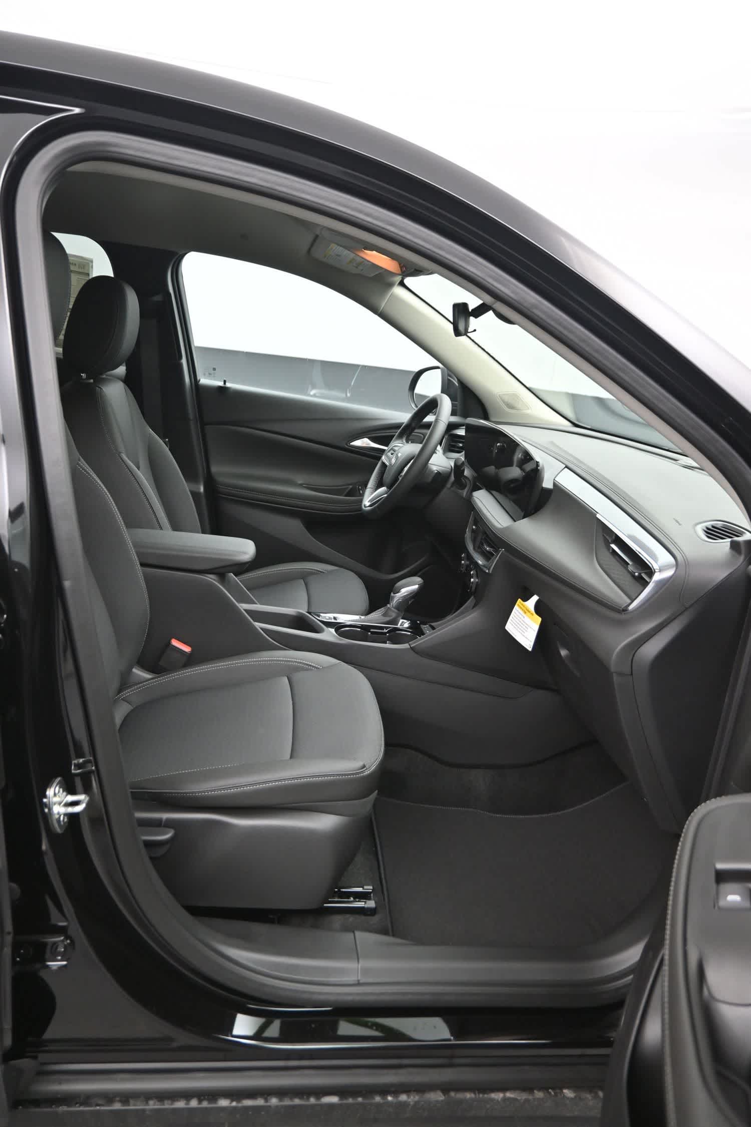 2026 Buick Encore GX Preferred - Photo 11