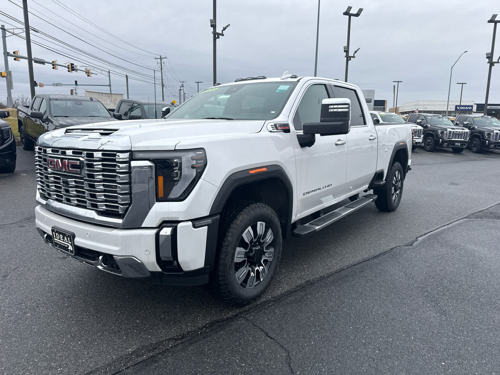 2025 GMC Sierra 2500HD Denali's photo
