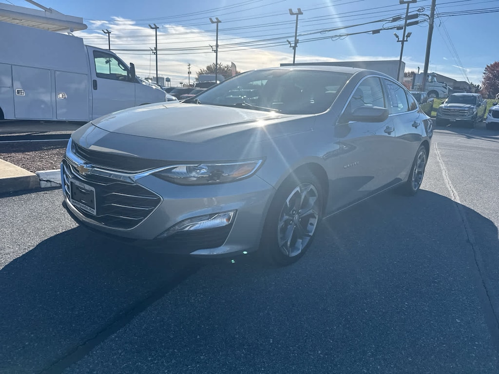 Used 2023 Chevrolet Malibu LT Car