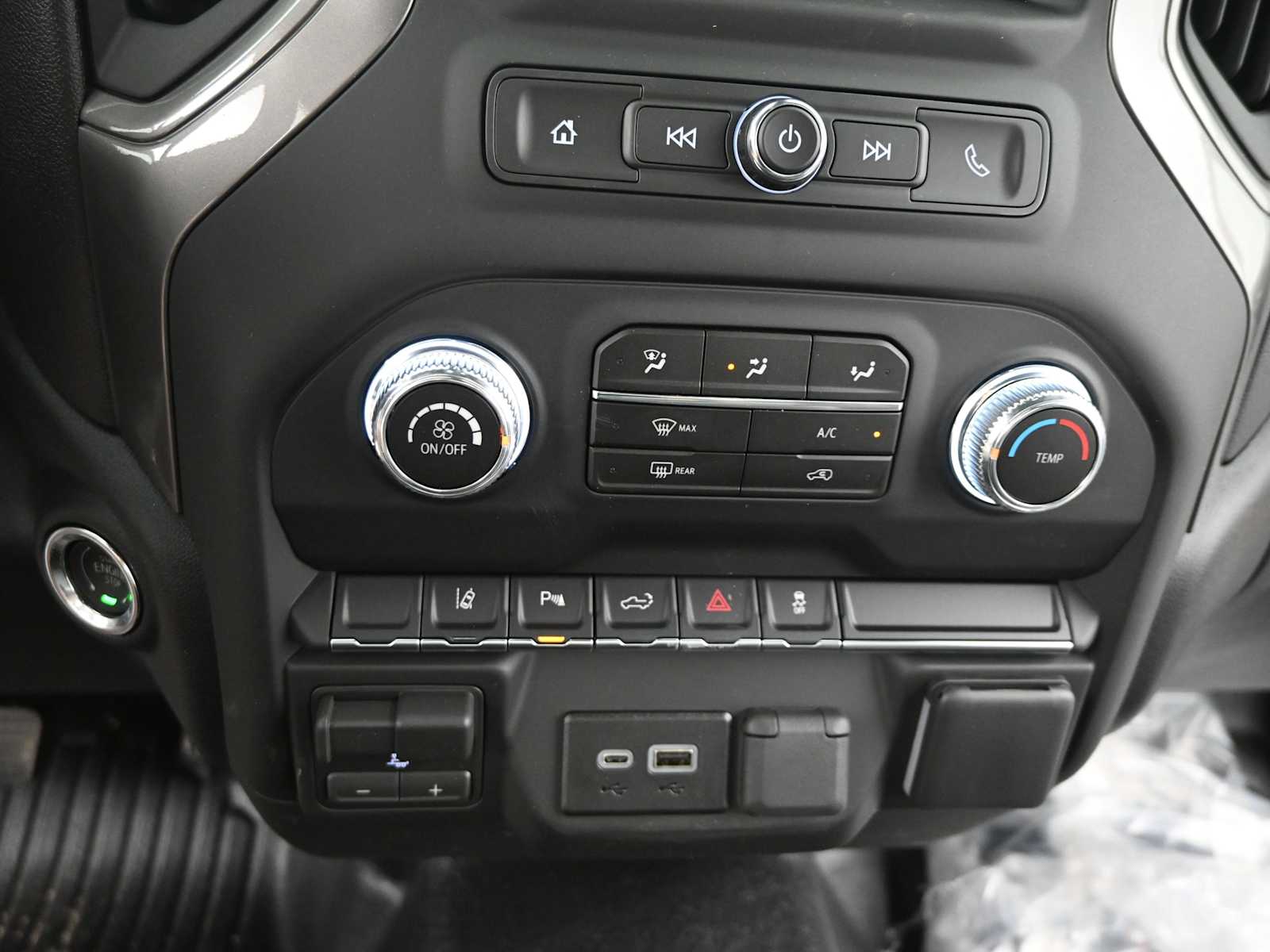 2026 GMC Sierra 2500HD Pro - Photo 16