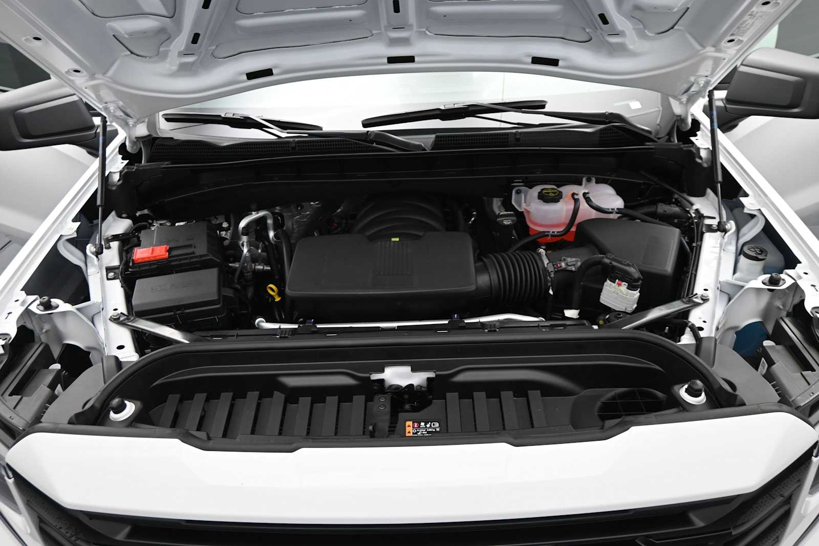 2026 GMC Sierra 1500 SLT - Photo 21