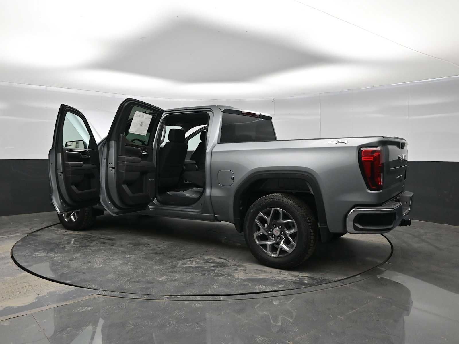2026 GMC Sierra 1500 SLE - Photo 43