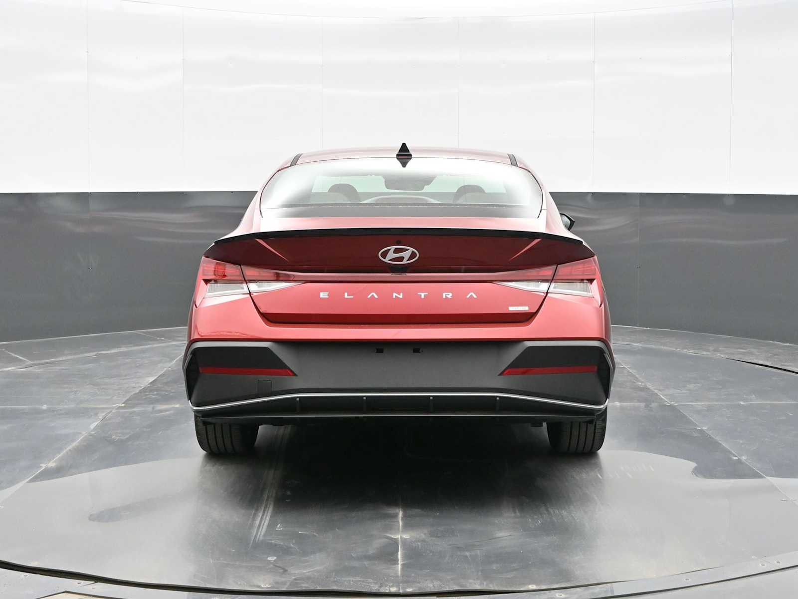 2025 Hyundai Elantra Blue - Photo 6