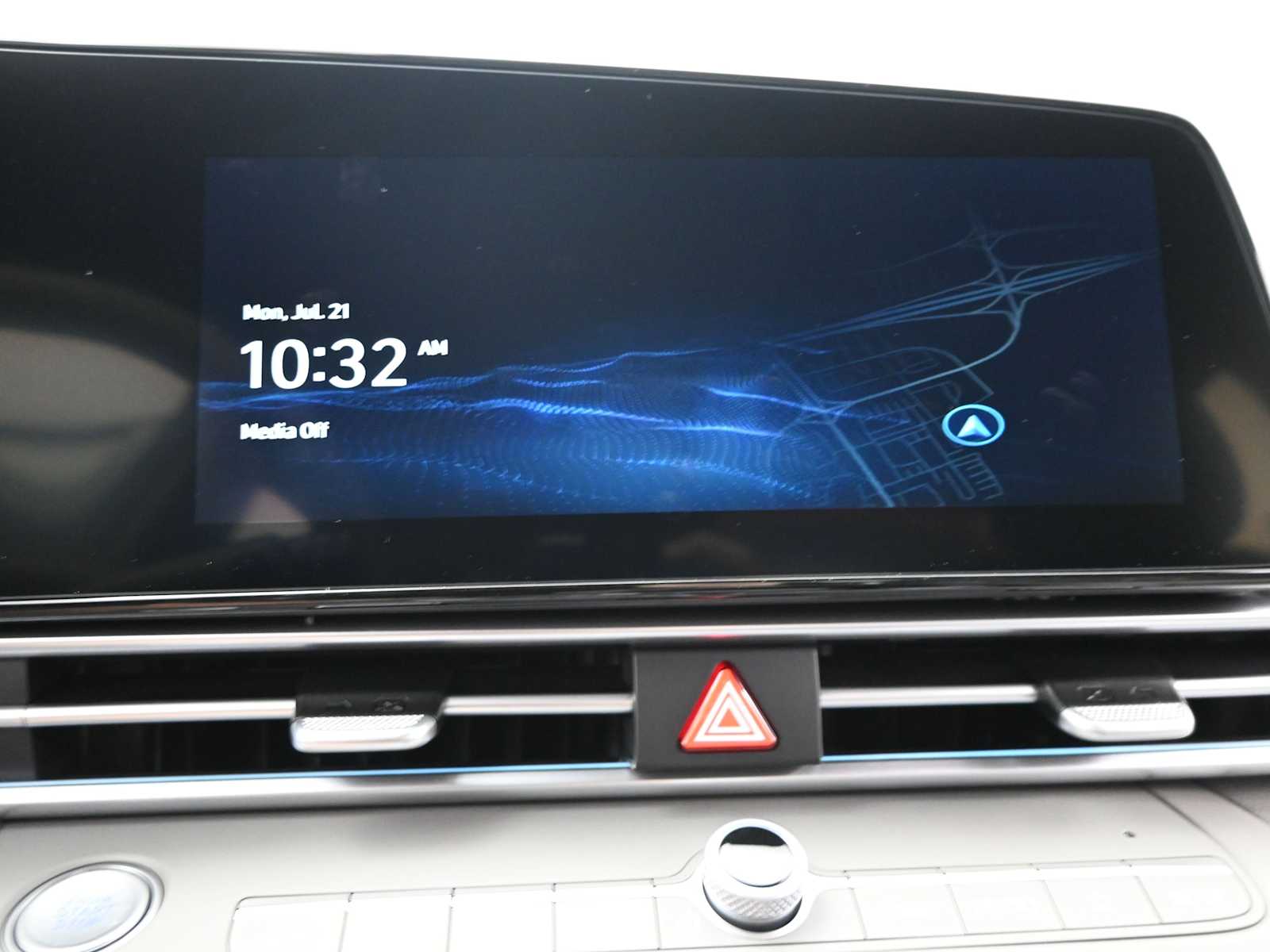 2025 Hyundai Elantra Blue - Photo 18
