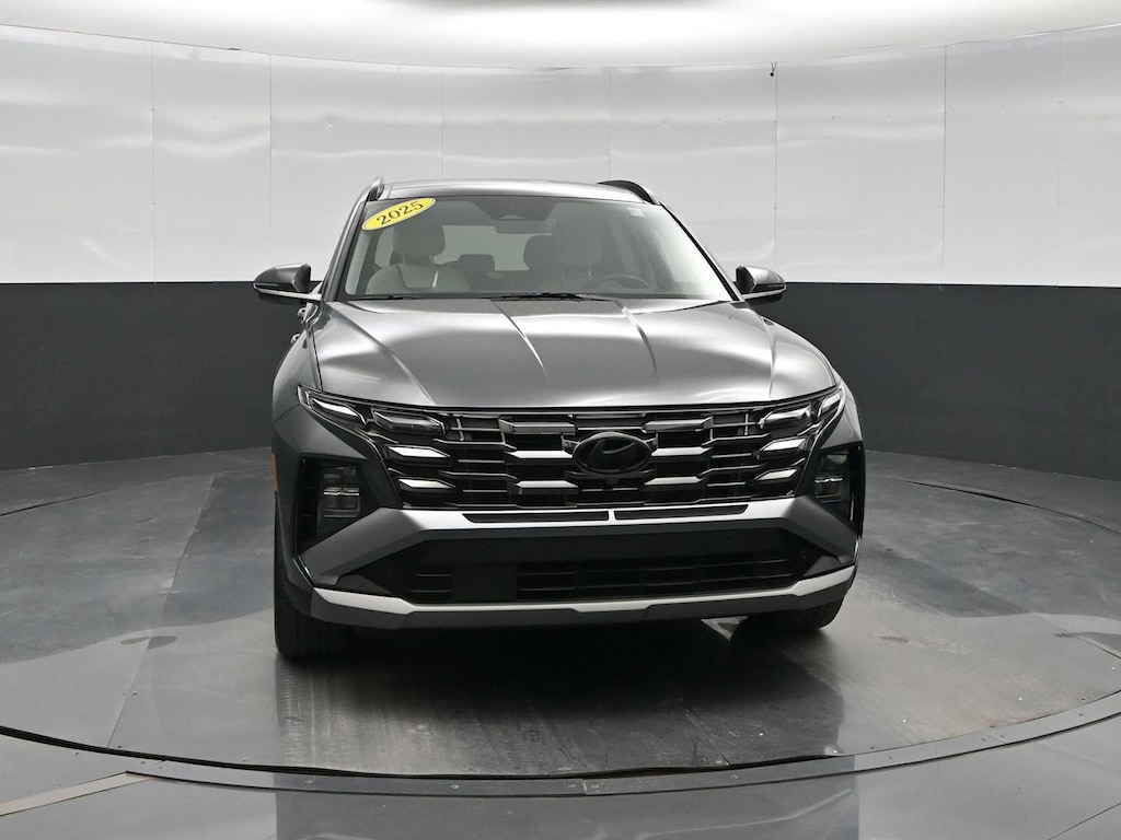 Used 2025 Hyundai Tucson Limited FWD