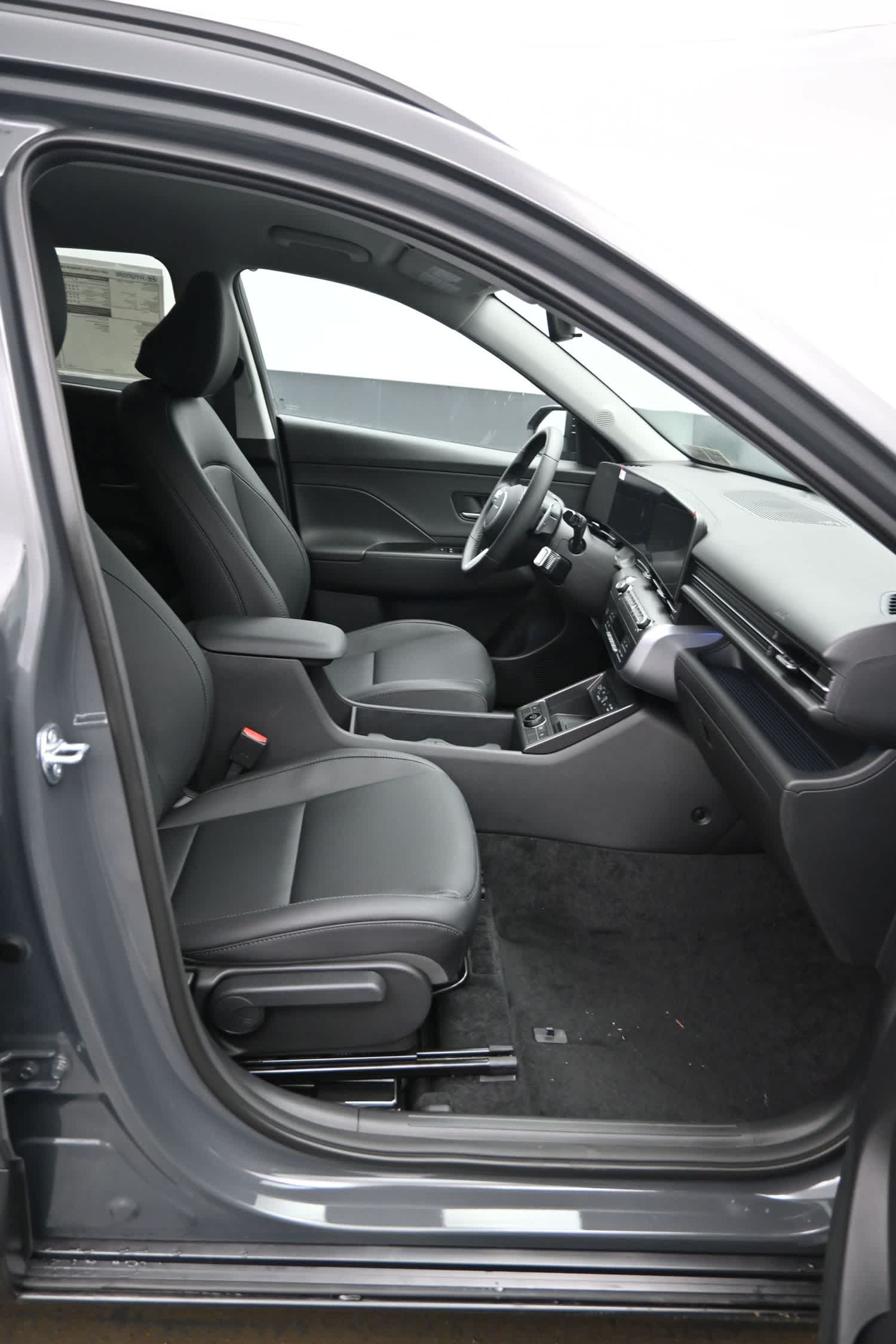 2026 Hyundai Kona SEL Premium - Photo 11