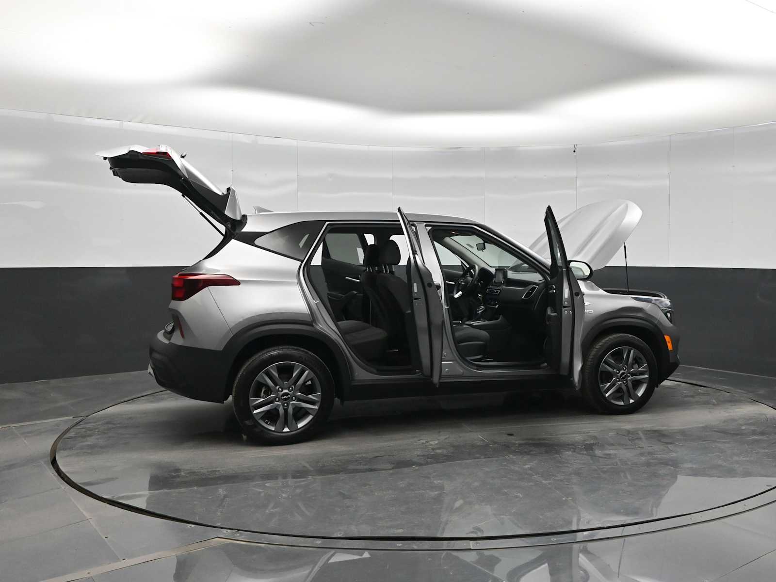 2022 Kia Seltos LX - Photo 44