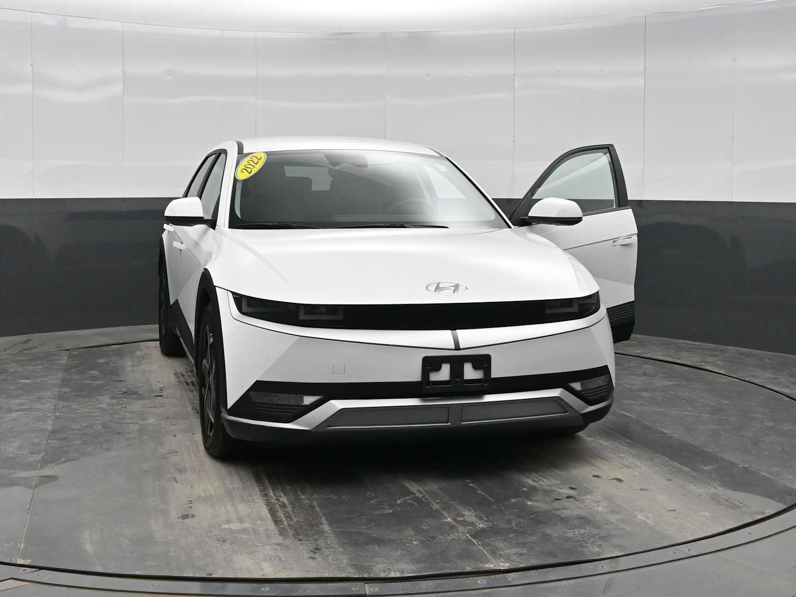 Used 2022 Hyundai IONIQ 5 SE with VIN KM8KMDAF0NU058094 for sale in Frederick, MD