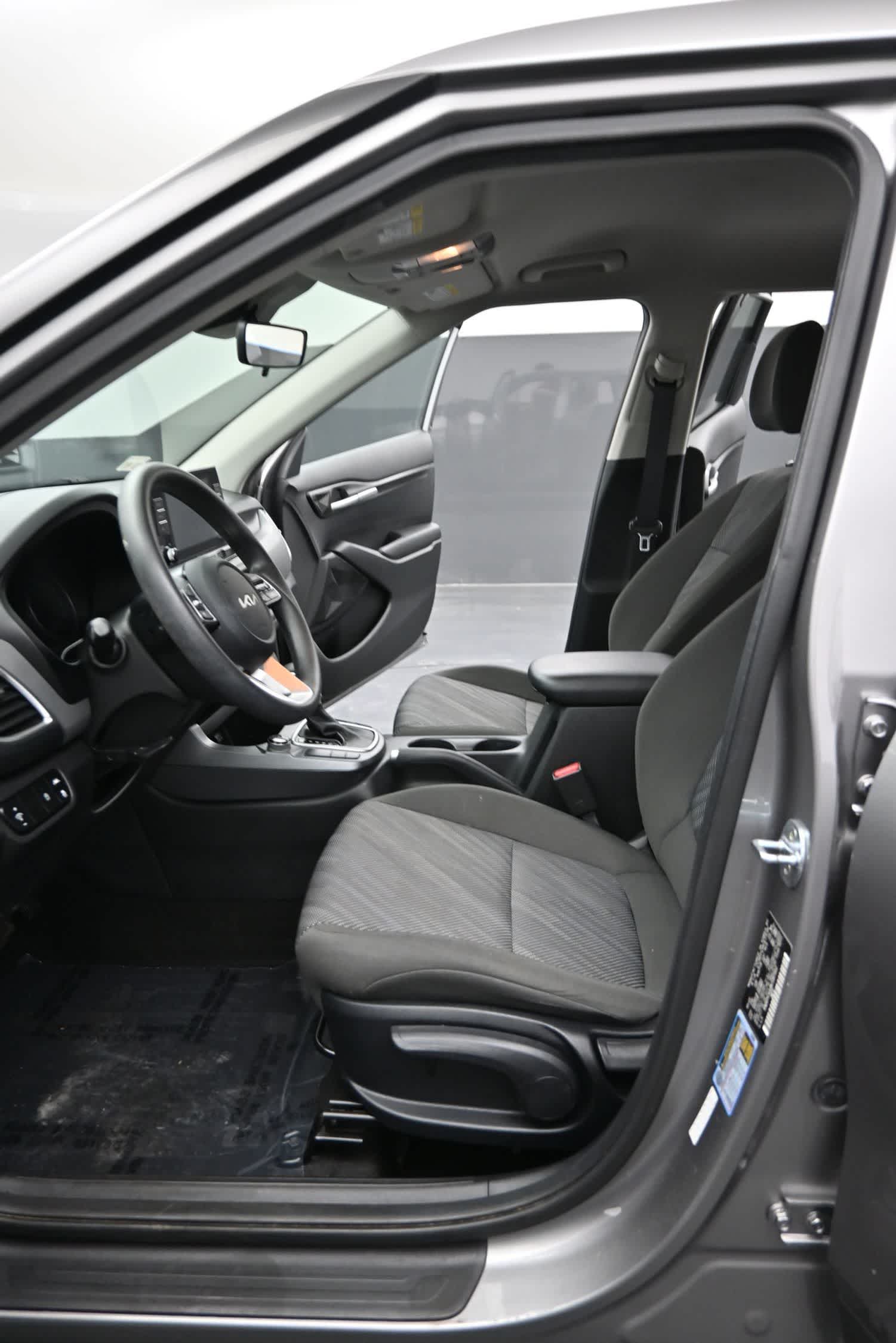 2022 Kia Seltos LX - Photo 16