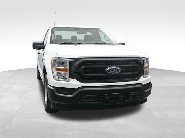 2022 Ford F-150 XL photo 2