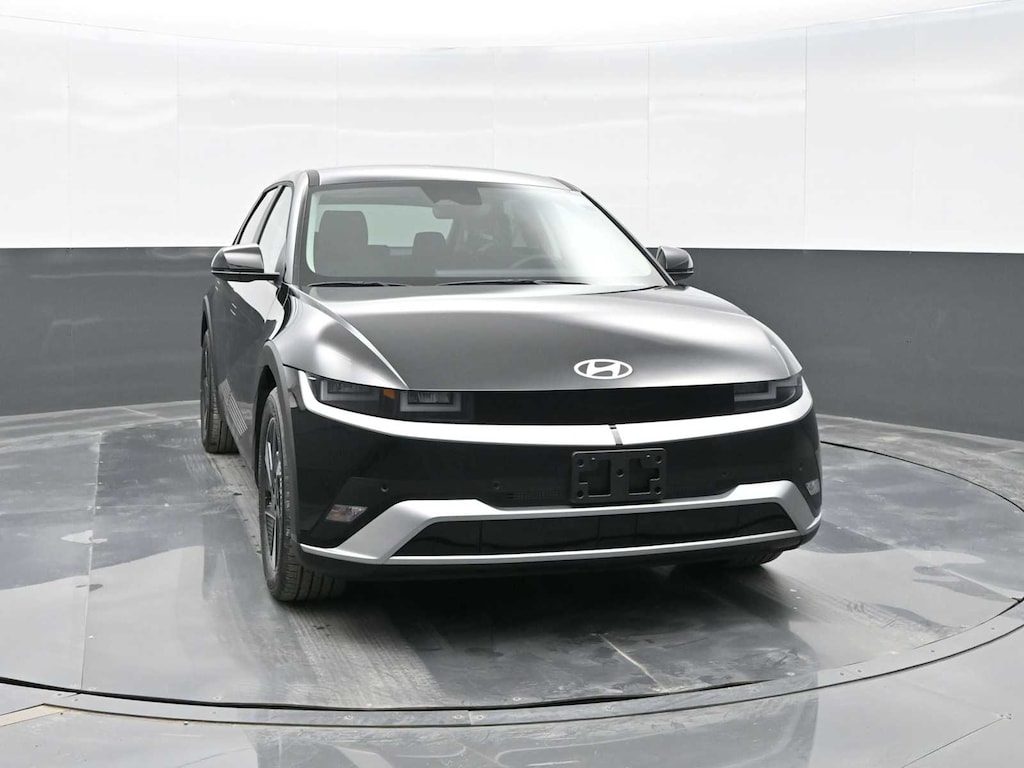 New 2025 Hyundai IONIQ 5 SE AWD