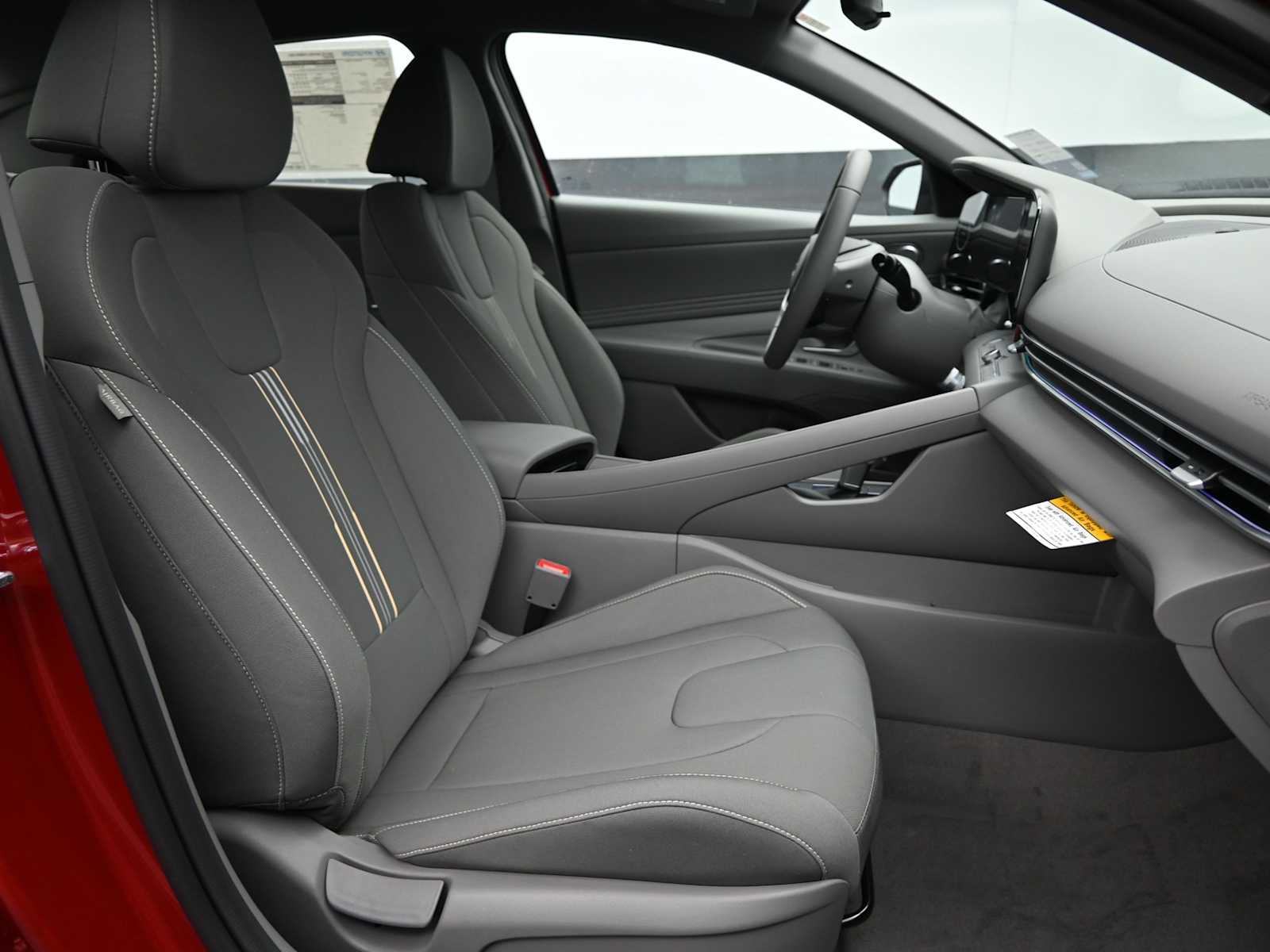 2025 Hyundai Elantra Blue - Photo 11