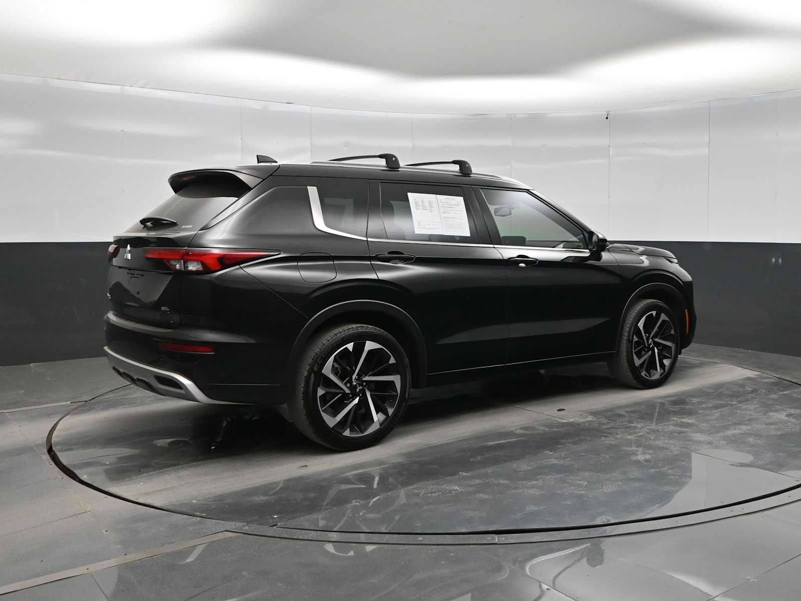 2023 Mitsubishi Outlander SEL - Photo 7