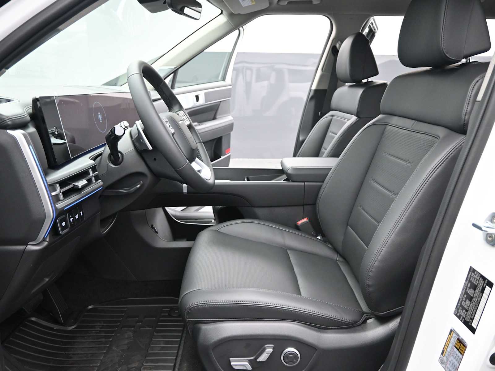 2026 Hyundai Santa Fe Limited - Photo 13