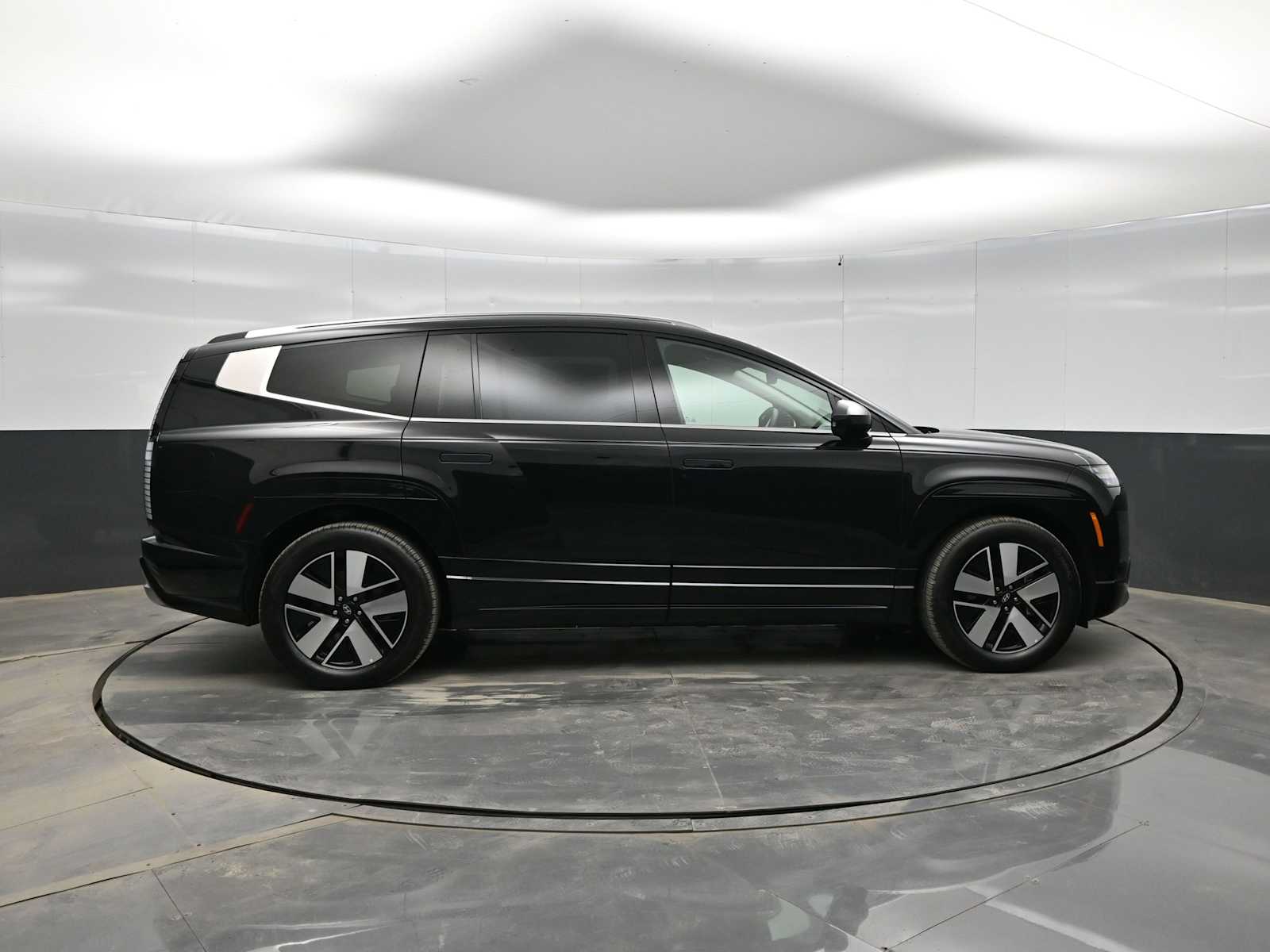 2026 Hyundai IONIQ 9 SEL - Photo 9