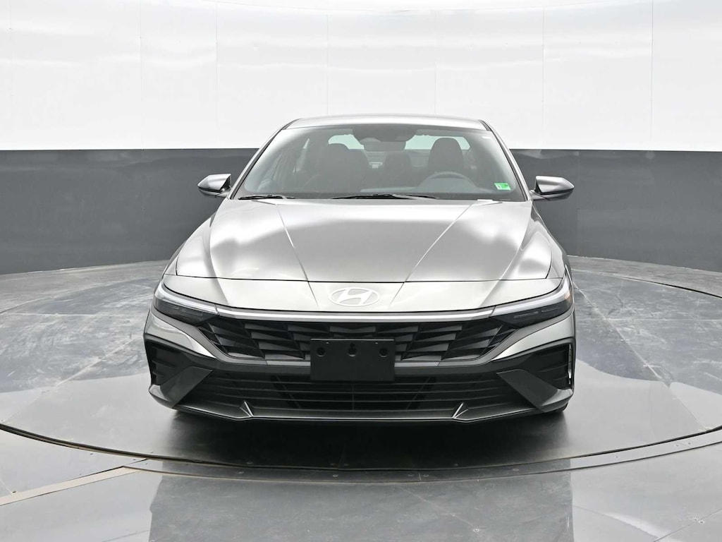 New 2025 Hyundai Elantra SEL Sport IVT