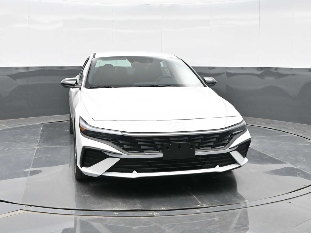 Used 2025 Hyundai Elantra Hybrid SEL Sport DCT