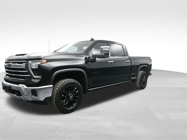 2025 Chevrolet Silverado 2500HD LTZ photo 4