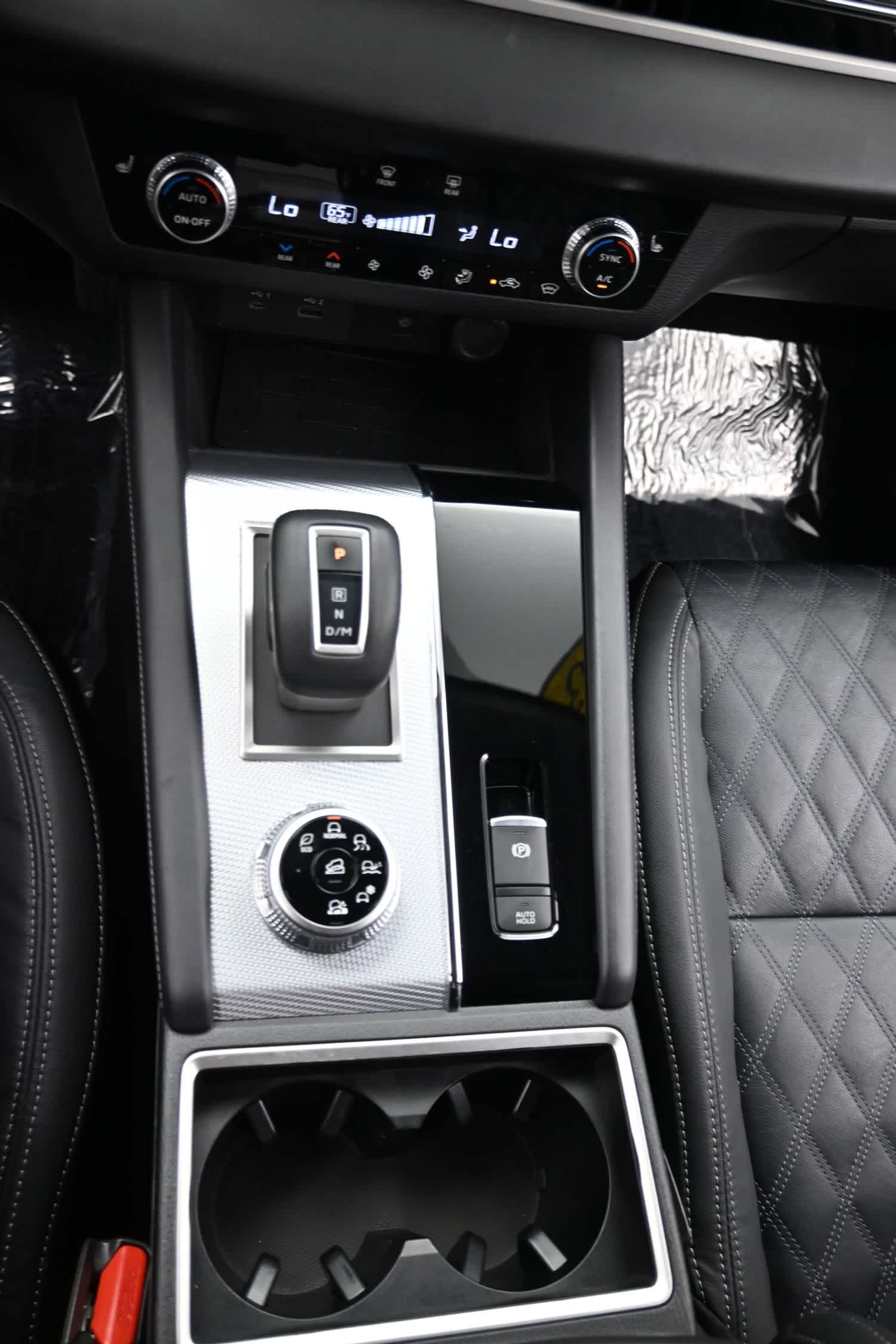 2023 Mitsubishi Outlander SEL - Photo 19