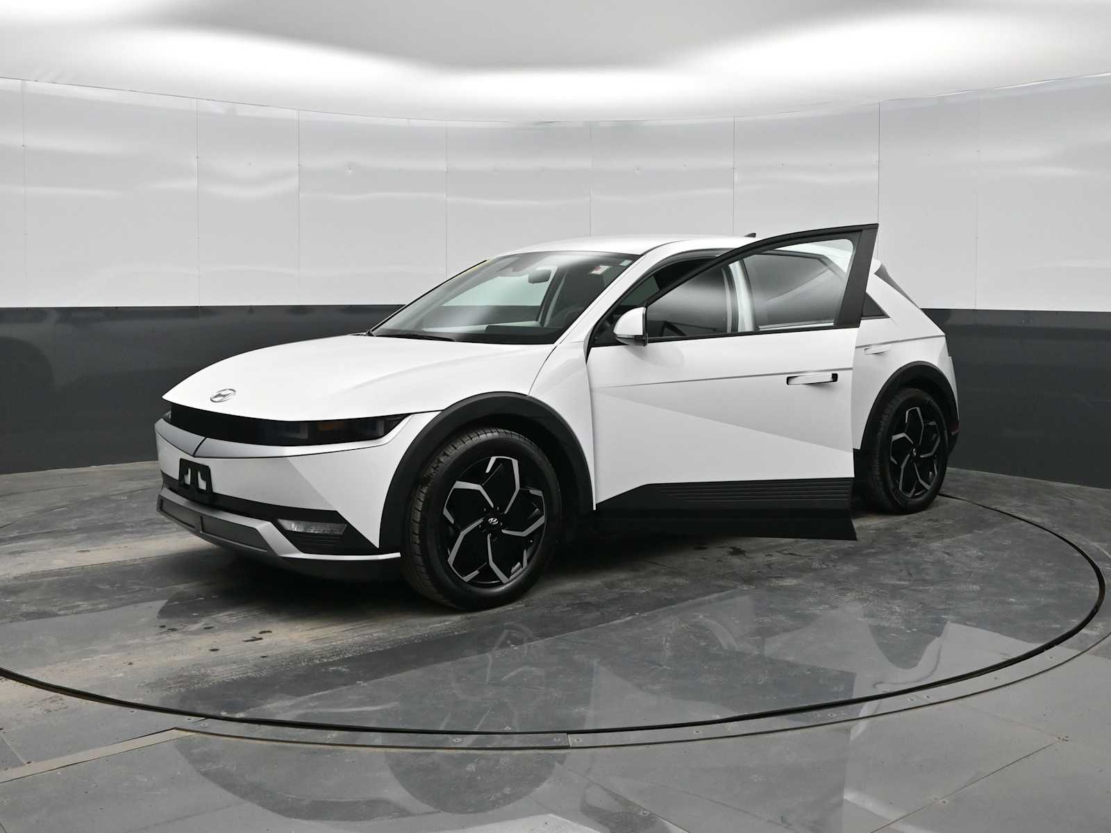 2022 Hyundai IONIQ 5 SE