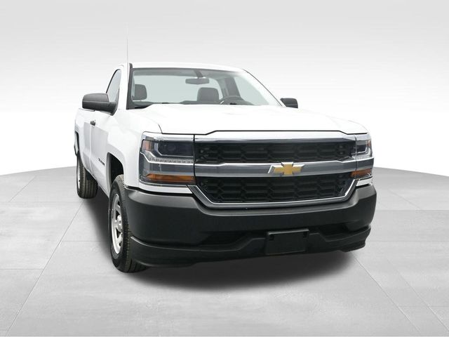 2017 Chevrolet Silverado 1500 photo 2