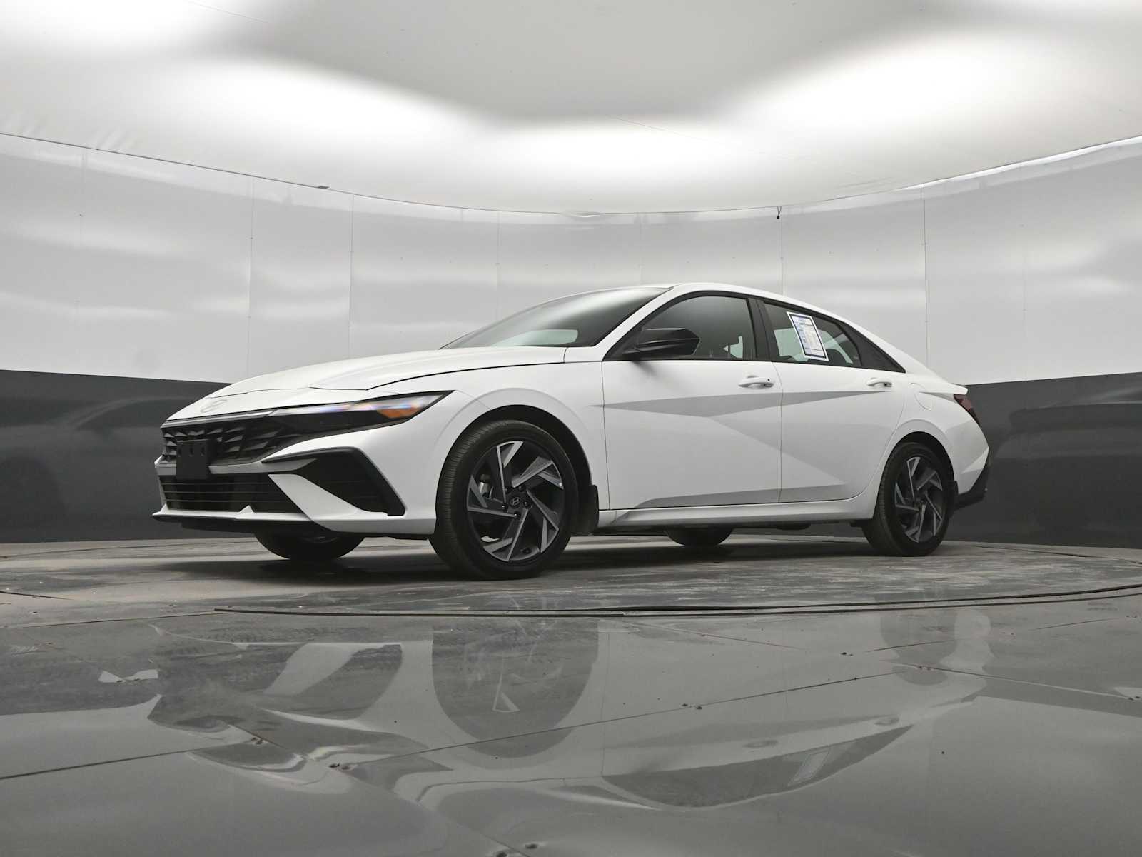 2025 Hyundai Elantra Blue - Photo 34