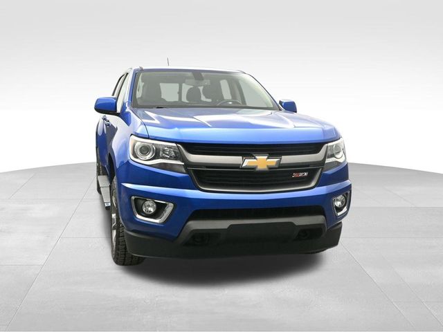 2019 Chevrolet Colorado Z71 photo 2