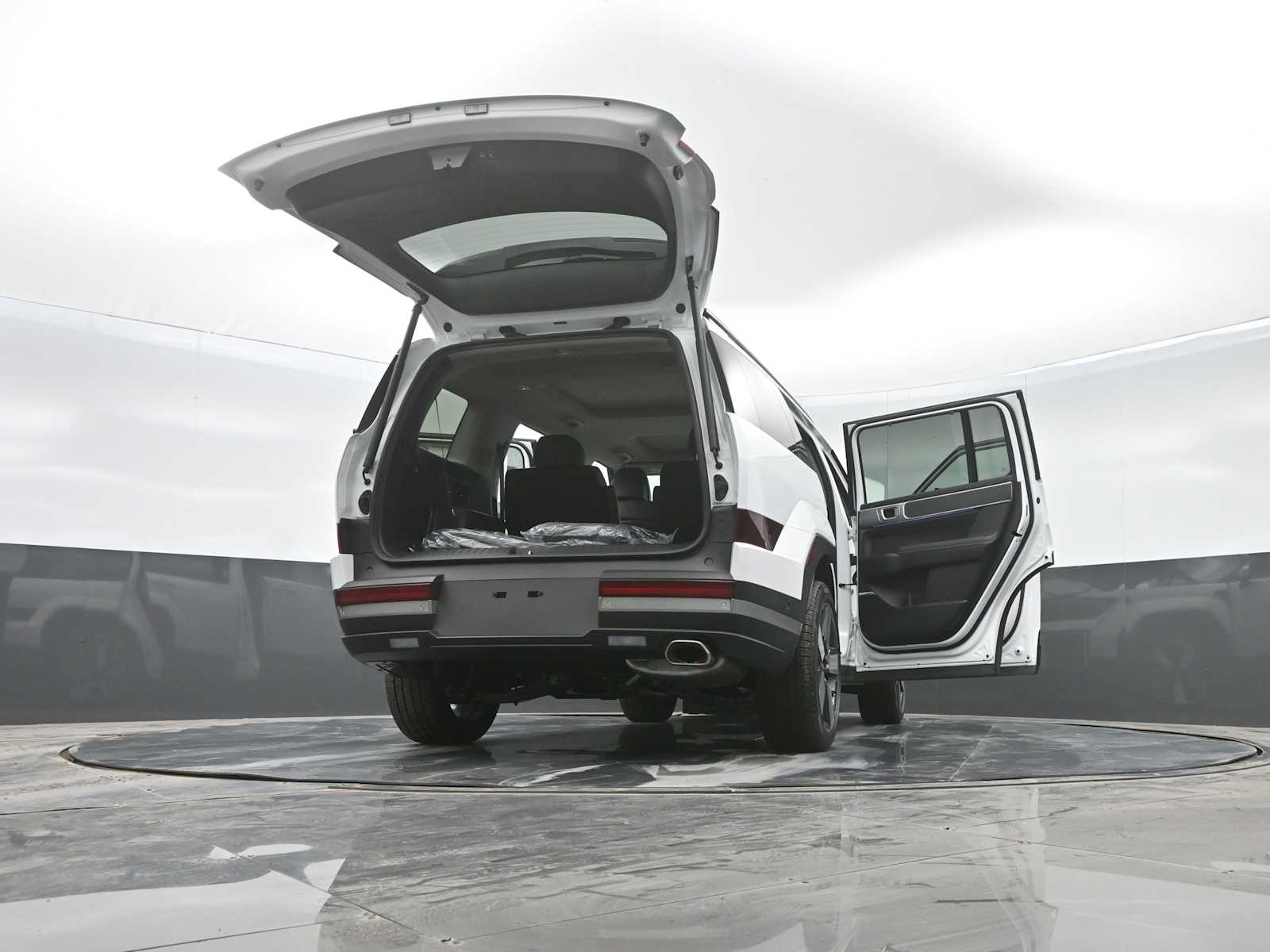 2026 Hyundai Santa Fe Limited - Photo 30
