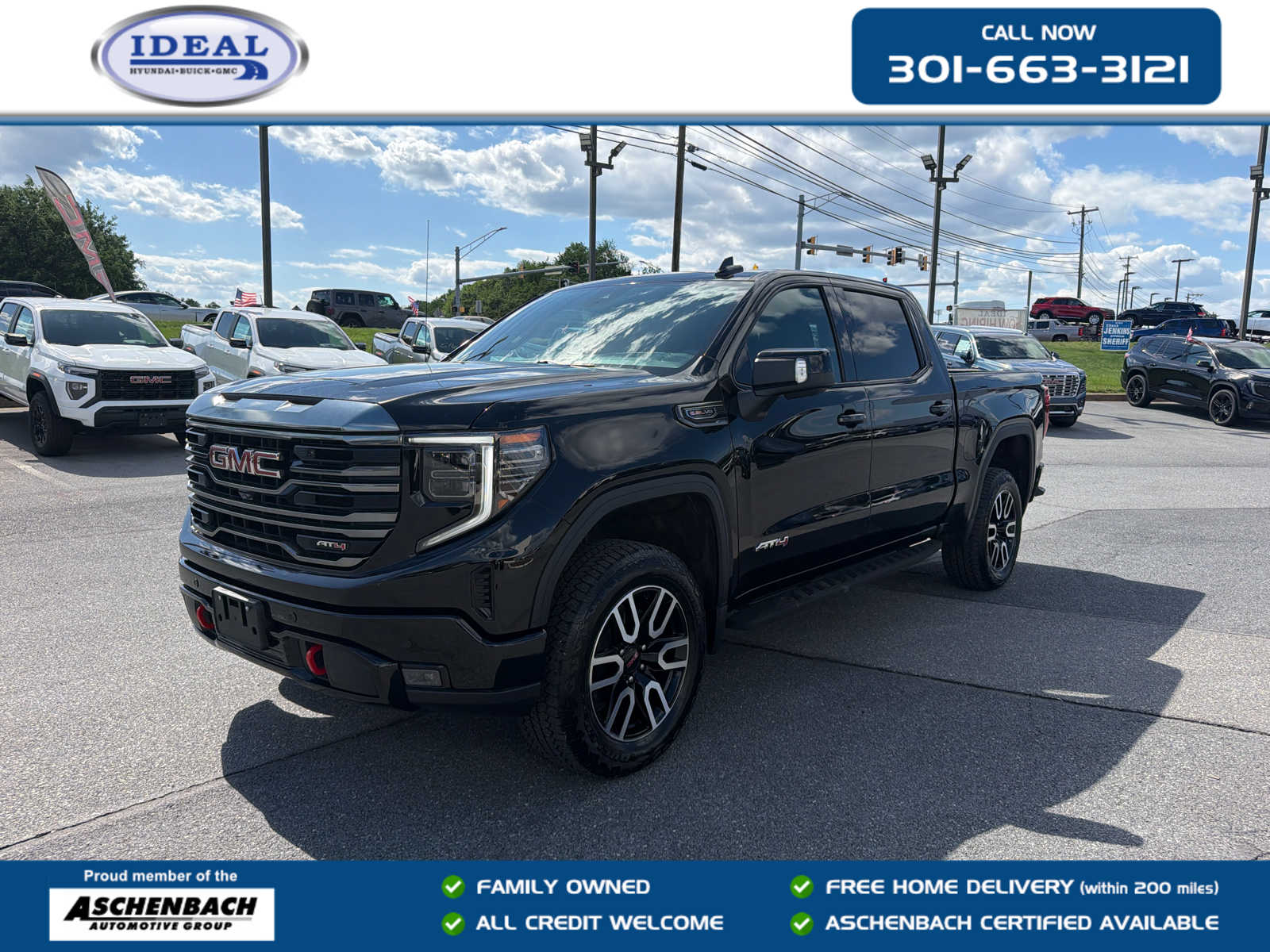 2023 GMC Sierra 4WD Crew Cab Short Box AT4's photo