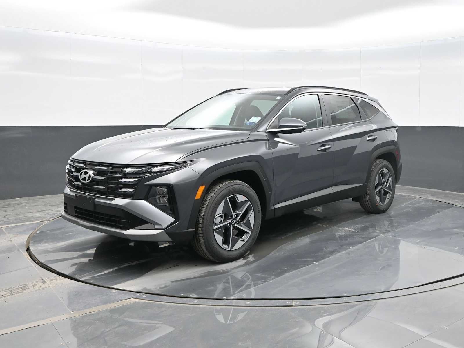 2026 Hyundai Tucson SEL Premium's photo