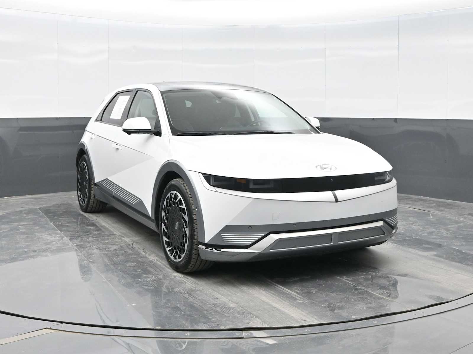 Used 2022 Hyundai IONIQ 5 Limited with VIN KM8KRDAF9NU119475 for sale in Frederick, MD