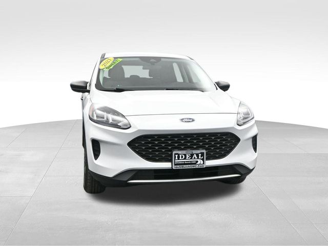 2021 Ford Escape S photo 2